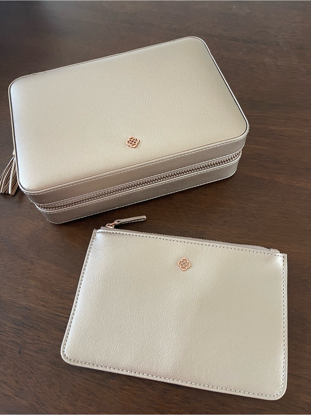 Kendra Scott Rose Gold Travel Jewelry Case and Zip Pouch - NEVER USED
